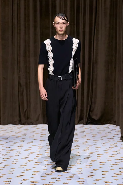 Look 45